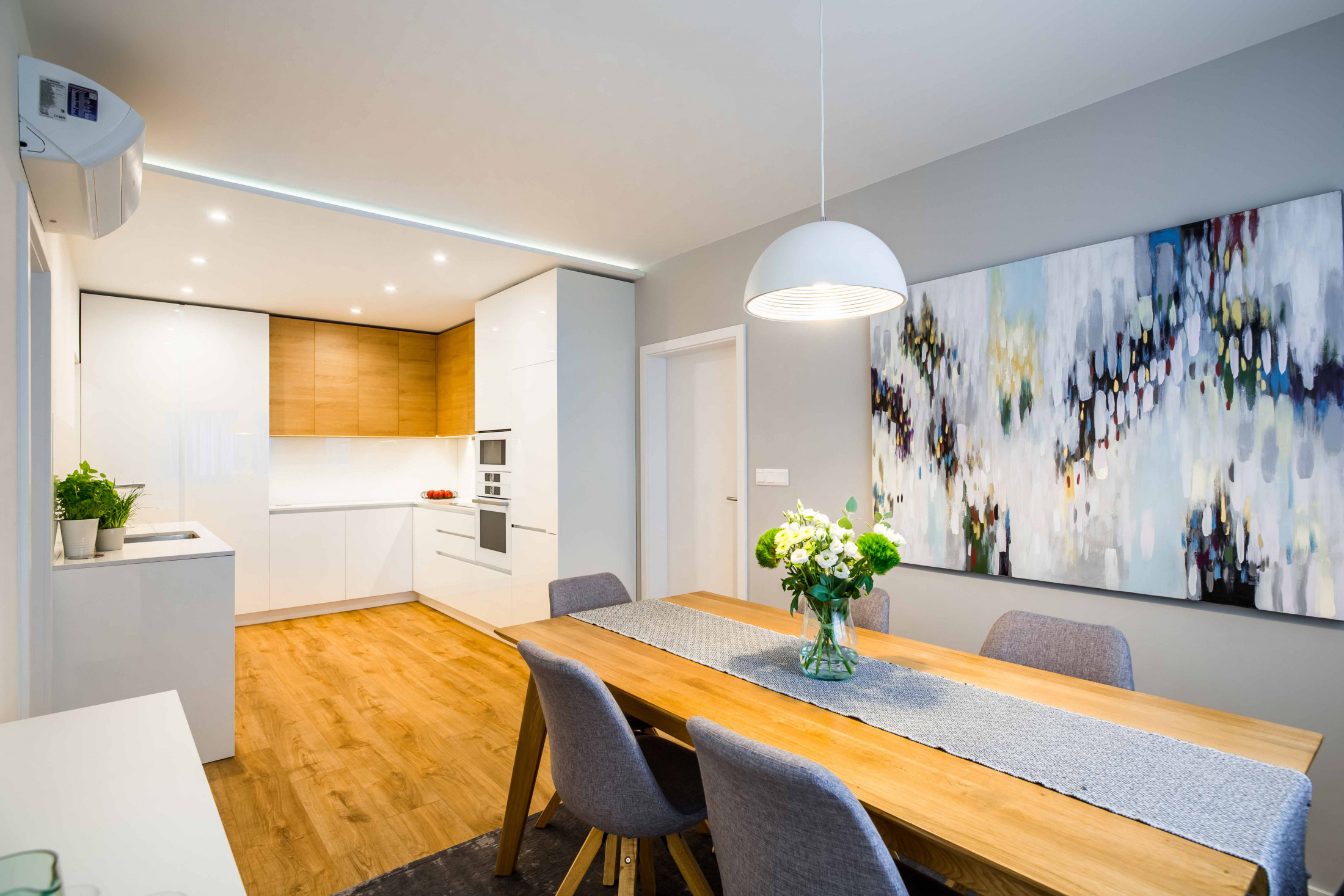 Rekonštrukcia panelového bytu v Petržalke | Dobryinterier.sk